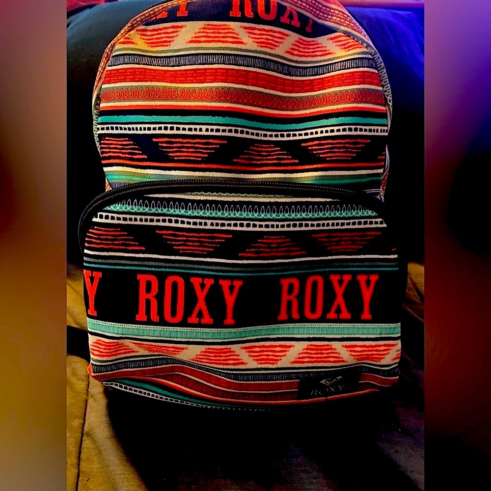 ROXY small Backpack- new no tags